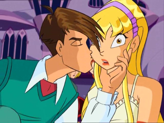 https://vignette.wikia.nocookie.net/winxopedia/images/a/af/%D0%91%D1%80%D0%B5%D0%BD%D0%B4%D0%BE%D0%BD_1_%D1%81%D0%B5%D0%B7%D0%BE%D0%BD.jpg/revision/latest?cb=20160713132147&amp;path-prefix=ru