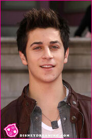David-Henrie-