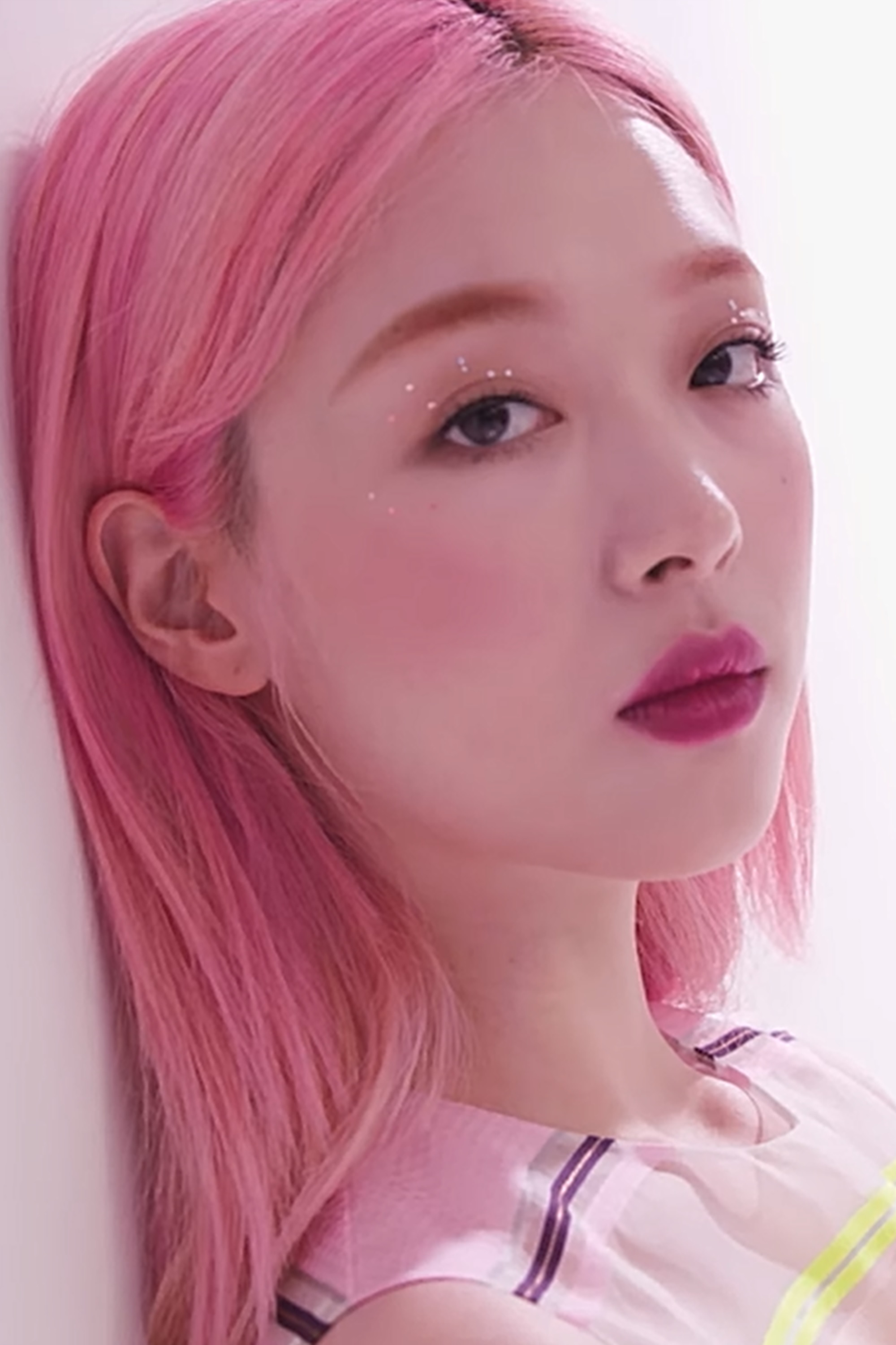 Sulli goblin. Солли 2019. Sulli Pink hair. Солли Блэк Пинк.