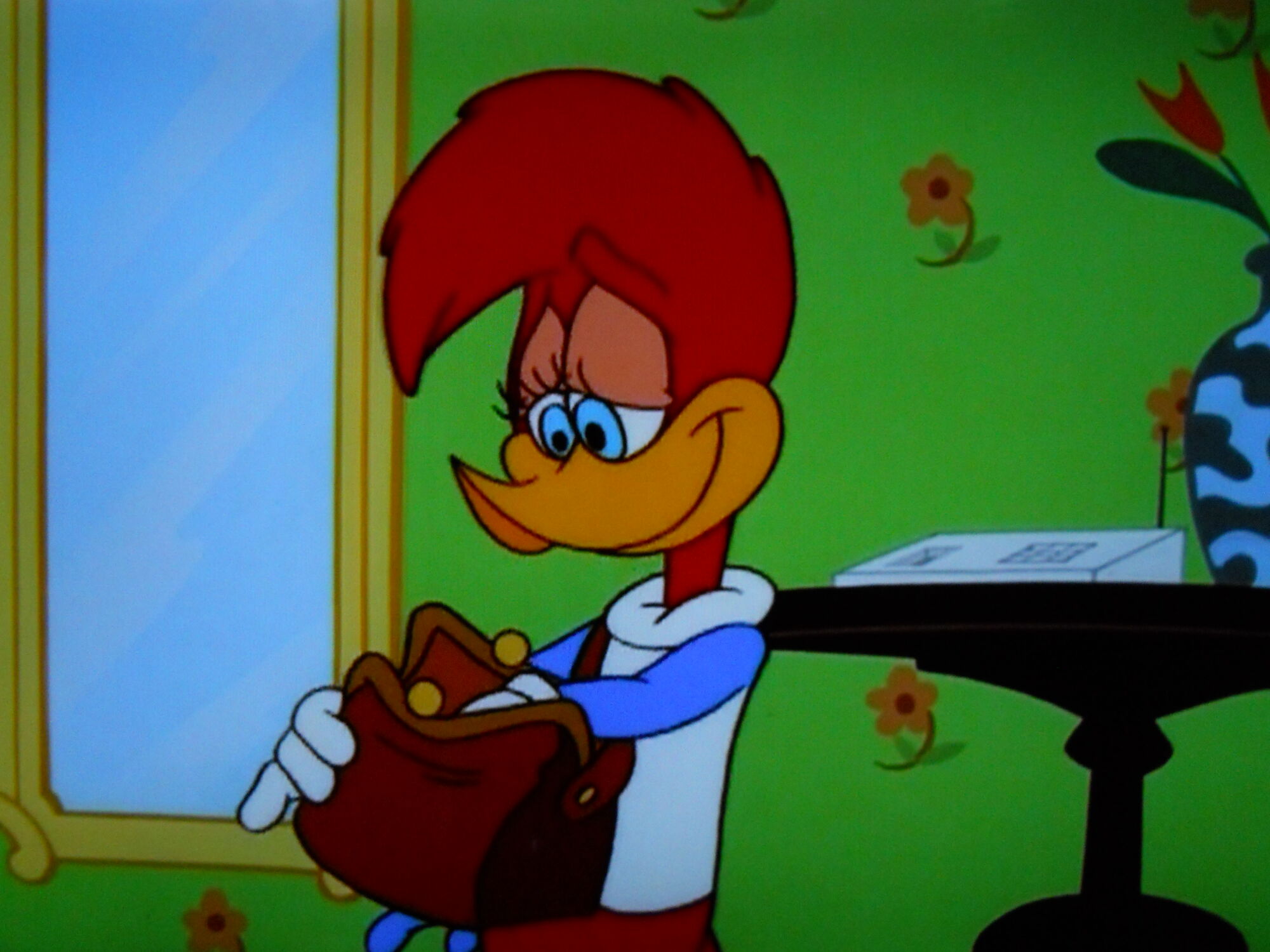 gorgeous gal woody woodpecker