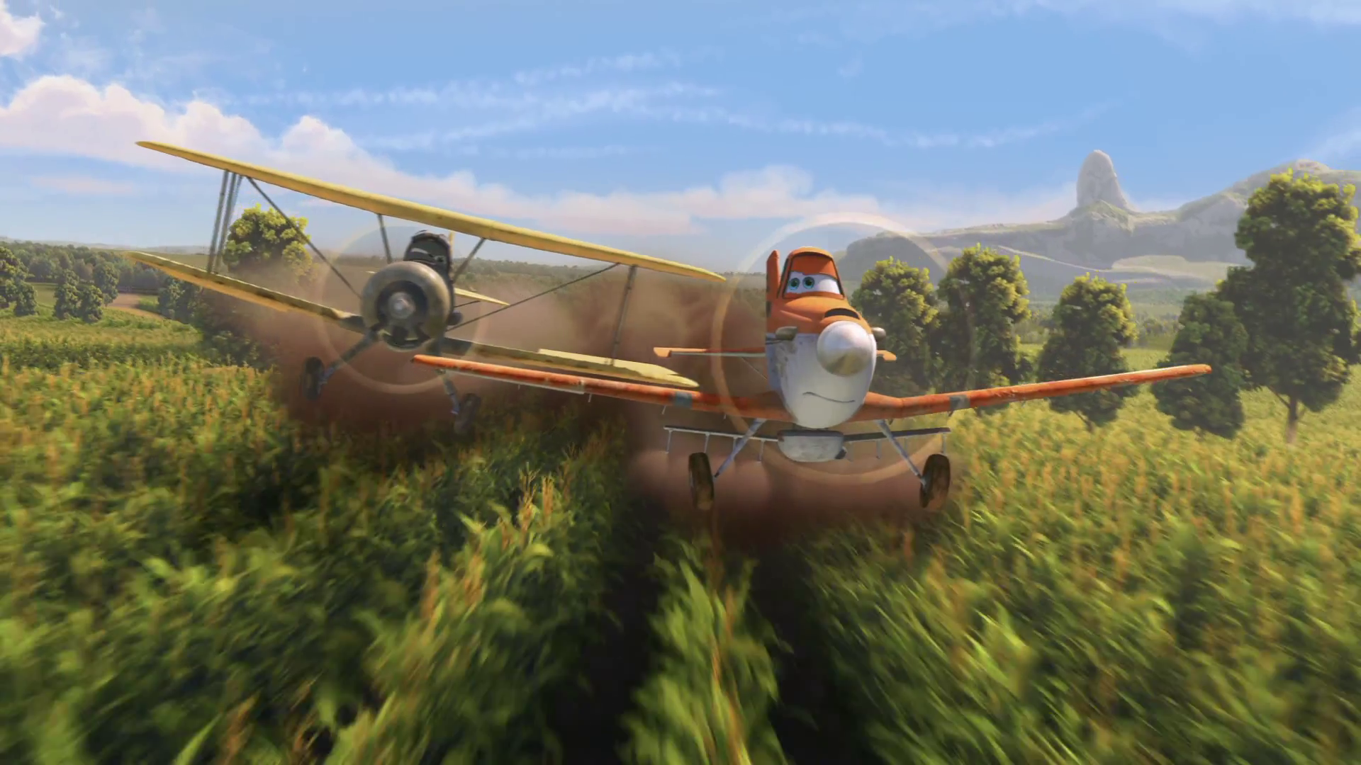 Дасти трип вики. Disney planes Dusty Crophopper. Самолёты огонь и вода Дасти. Дасти самолёт кукурузник.