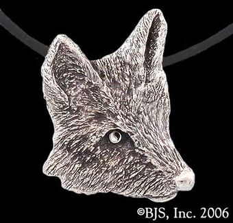 Silver Foxhead Medallion A Wheel Of Time Wiki Fandom