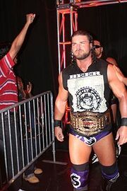 230px-Robert Roode Champ