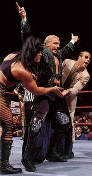 DeGeneration X 18