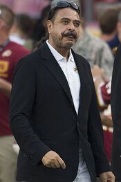 398px-Shahid Khan 2015