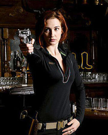 Nicole Haught Wynonna Earp Wikia Fandom
