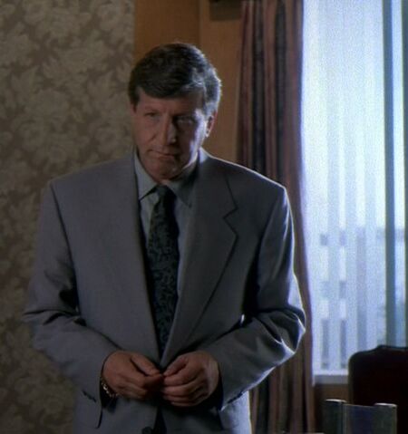 File:Robert Dorland in his office.jpg