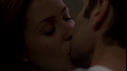 Scully&MulderFirstRealKiss