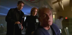 X-Files Millennium-episode portal 001