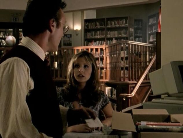 File:Buffy Summers and Rupert Giles discuss Xander Harris.jpg