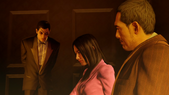 Majima requests Sagawa to private room to chat.