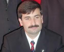 Üstün
