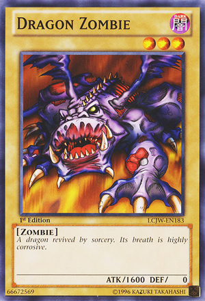 Yu-Gi-Oh! Cards Gallery || Dragon Zombie 300?cb=20131013121017