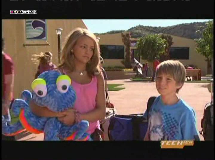 Ariana Grande Zoey 101 The Unexpected Crossover You Need To See - ba0j8g4